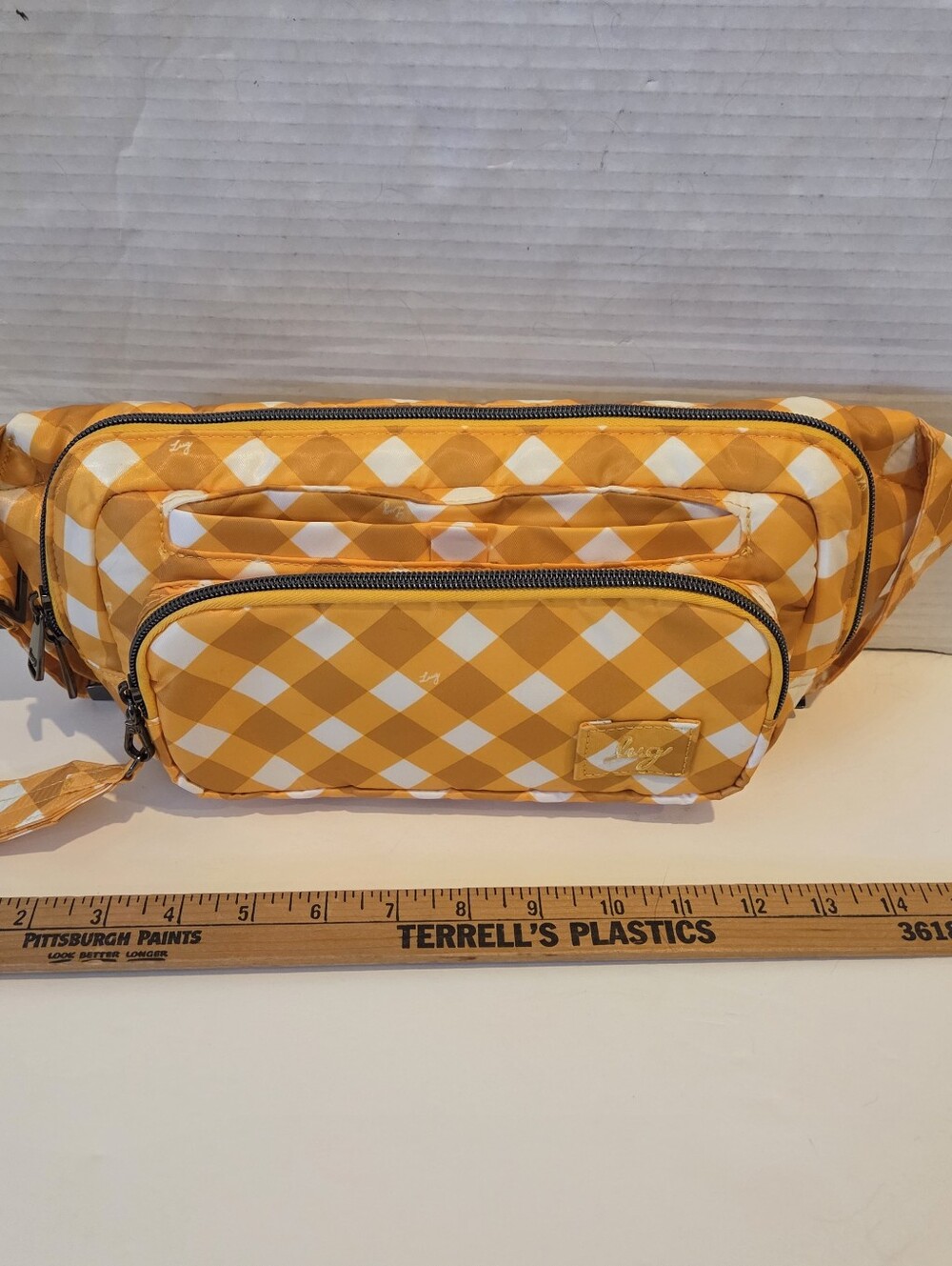 New lug Yellow White check Plaid Fanny Pack Bag Travel Checkered  New No Tags